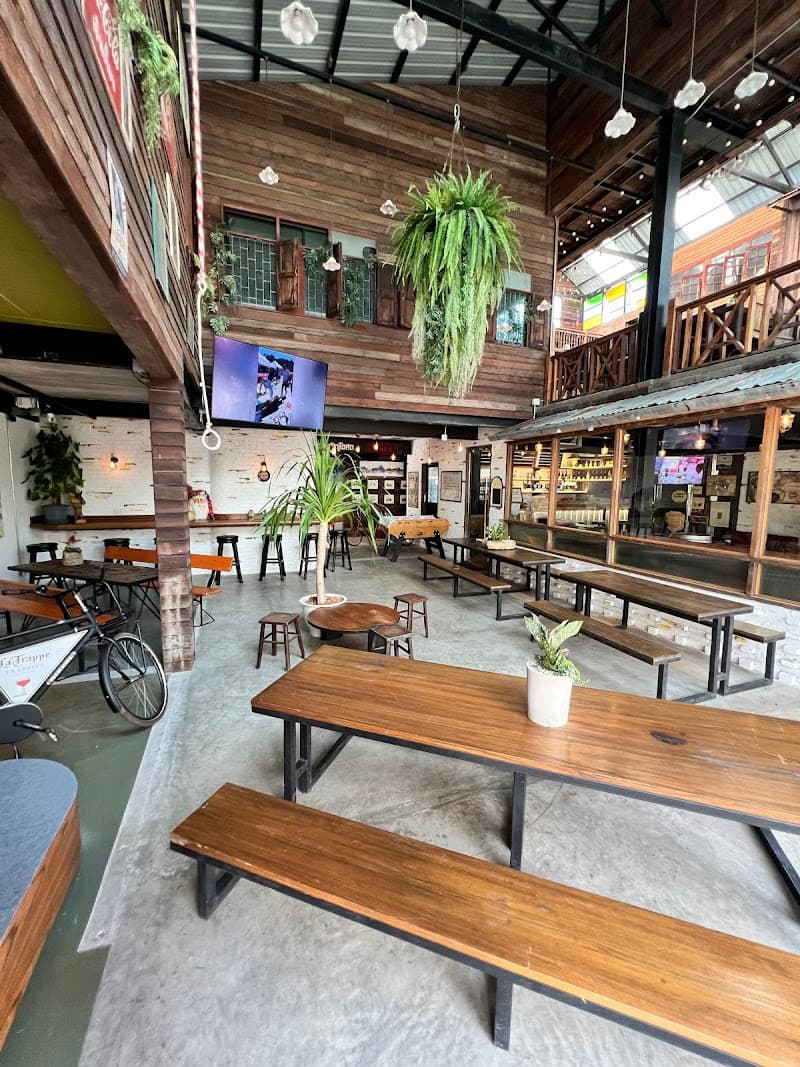 BREW - Beers & Ciders