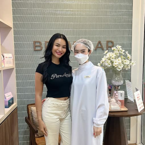 BROWBAR.BKK สักคิ้ว ตา ปาก ต่อขนตา ทำเล็บ อารีย์