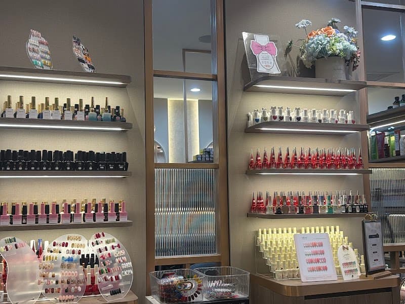 Buya Salon - Exchange Tower