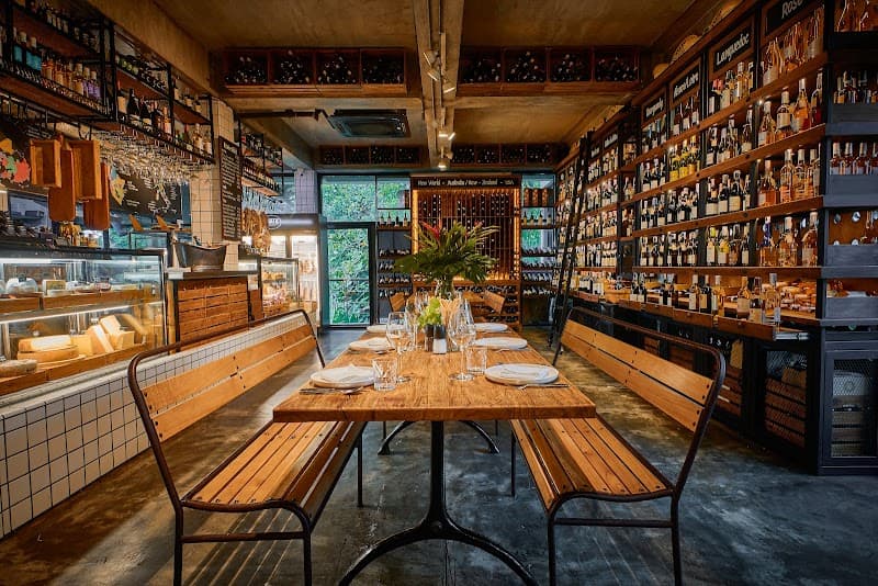 Cagette Canteen & Deli - French Restaurant