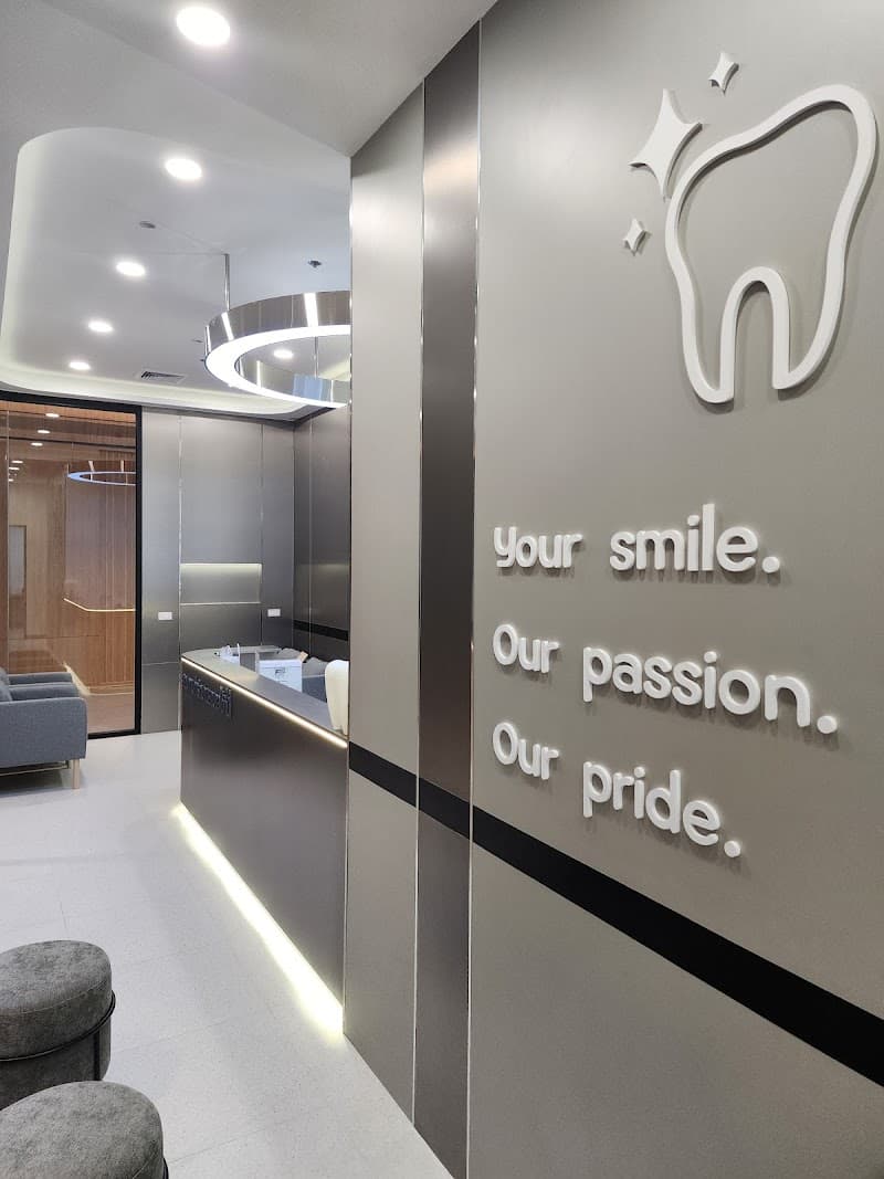 CHA Dental Clinic - Park Silom
