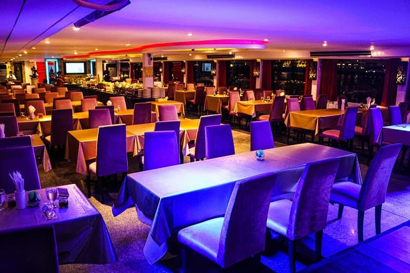 CHAOPHRAYA CRUISE : LUXURY 5 STAR CRUISE ON THE CHAOPHRAYA RIVER