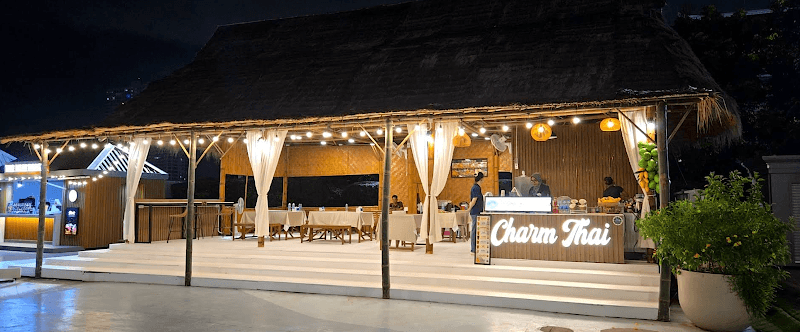 Charm Thai (HALAL FOOD)