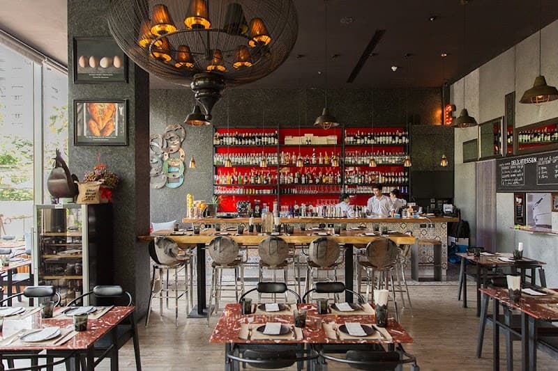 Cocotte Farm Roast & Winery