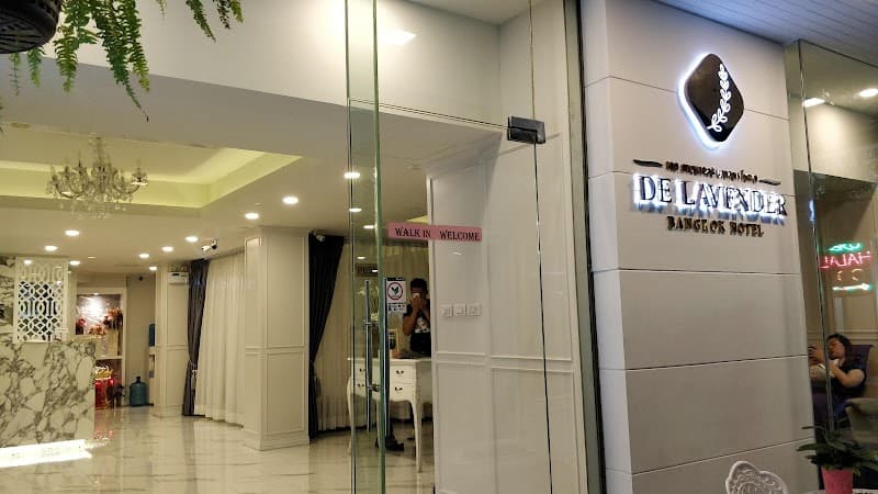 De Lavender Bangkok Hotel