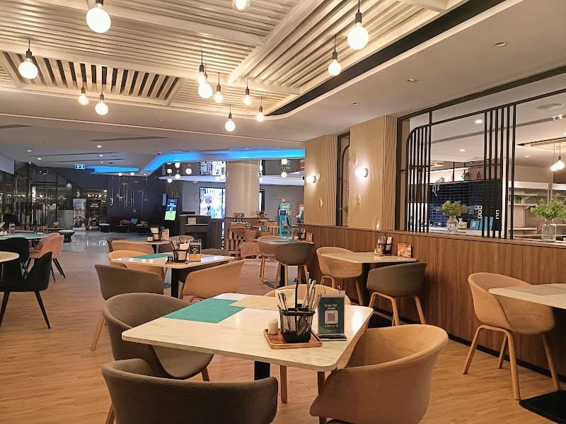 Deja Brew Lifestyle Cafe