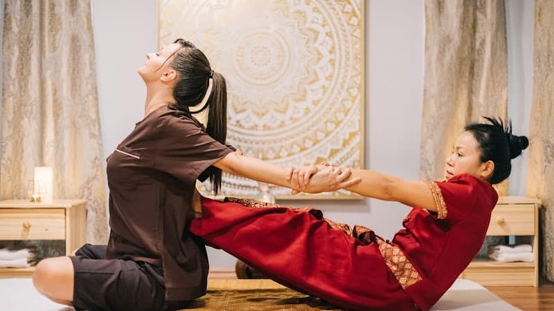 Erawan Thai Massage and Head Spa Bangkok (Old Town)