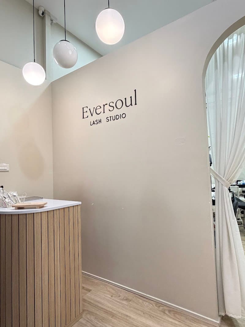 Eversoul Lash Studio Bangwa (ต่อขนตา Eyelash Extension 种睫毛 BKK)