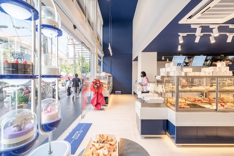 Fahrenheit Bakery (Halal)