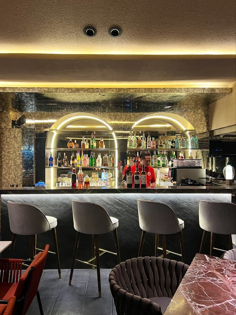 Franca | Modern Italian and Fine Steaks