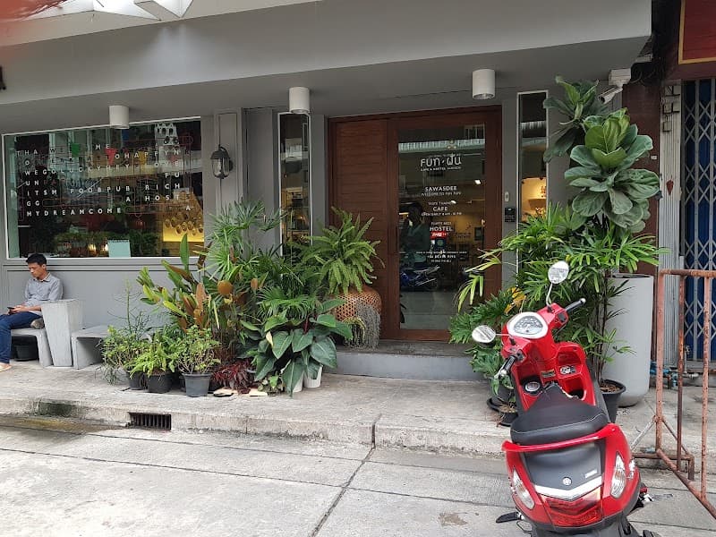 FUN Cafe Bangkok