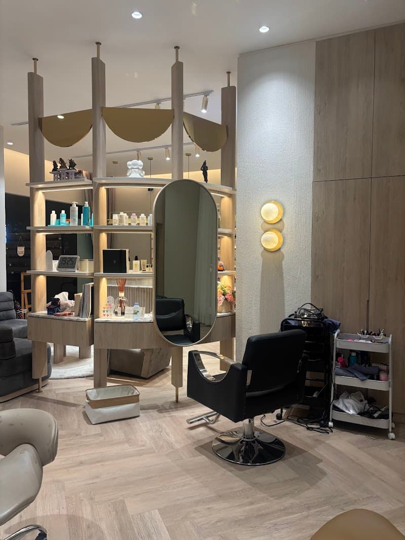 GLOW HAUS BEAUTY STUDIO