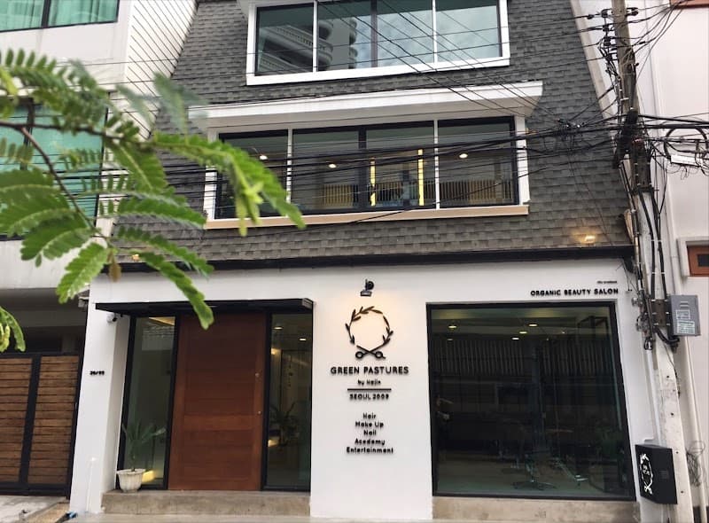 Green Pastures by Hajin hair salon