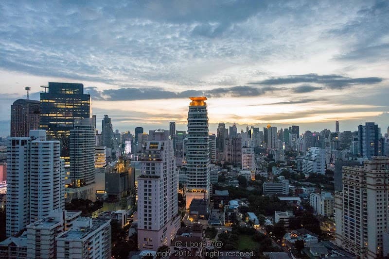 H Sukhumvit 43 Condominium