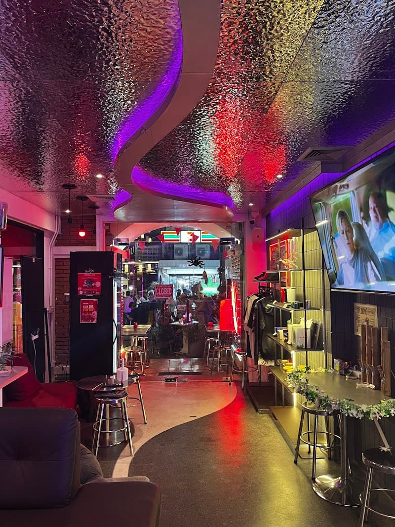 Highland Cafe Khaosan