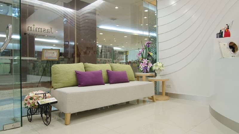 Jasmin Korean Facial Spa