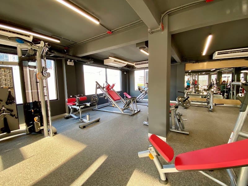 Jetts 24 Hour Fitness Bang Chak เจ็ทส์ ฟิตเนส 24 ชั่วโมง บางจาก