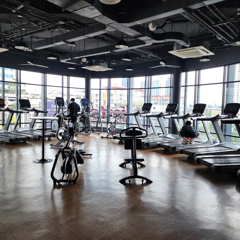 Jetts 24 Hour Fitness - Sena Fest (Charoen Nakhon)