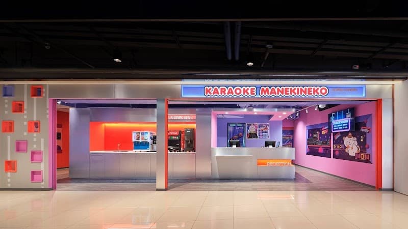 Karaoke Manekineko Silom Edge