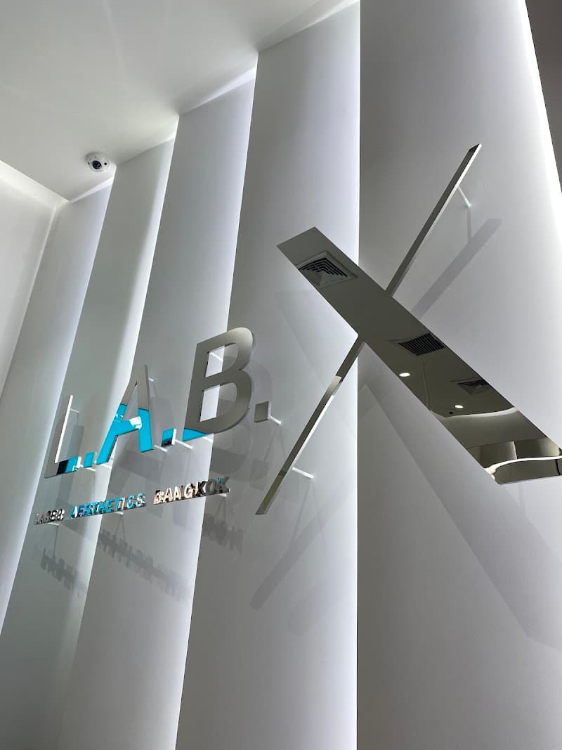 LABX Clinic สาขา เซ็นทรัล พระราม 9 Central Rama9 FL.5