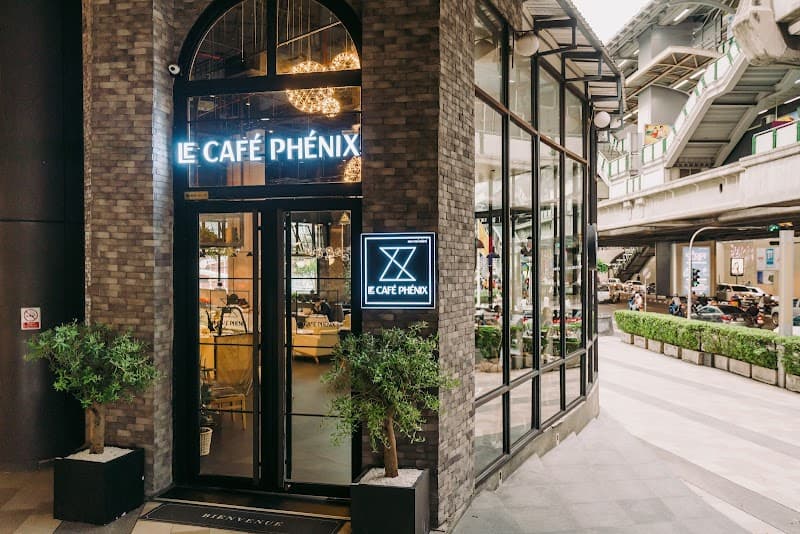 Le Café Phénix