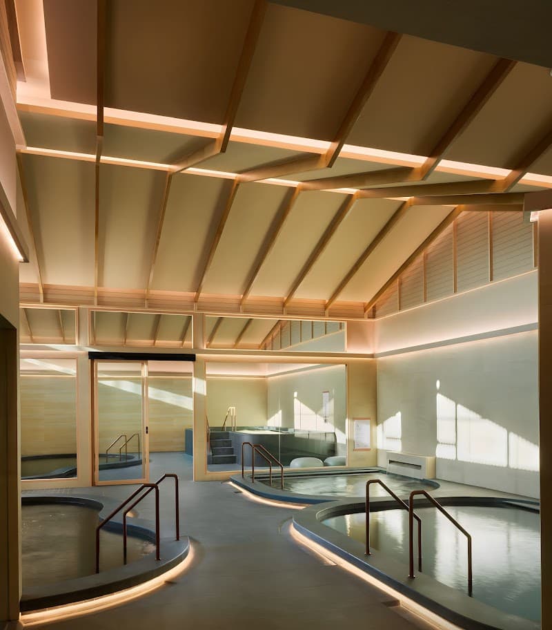 Let’s Relax Onsen and Spa (Lumphini)