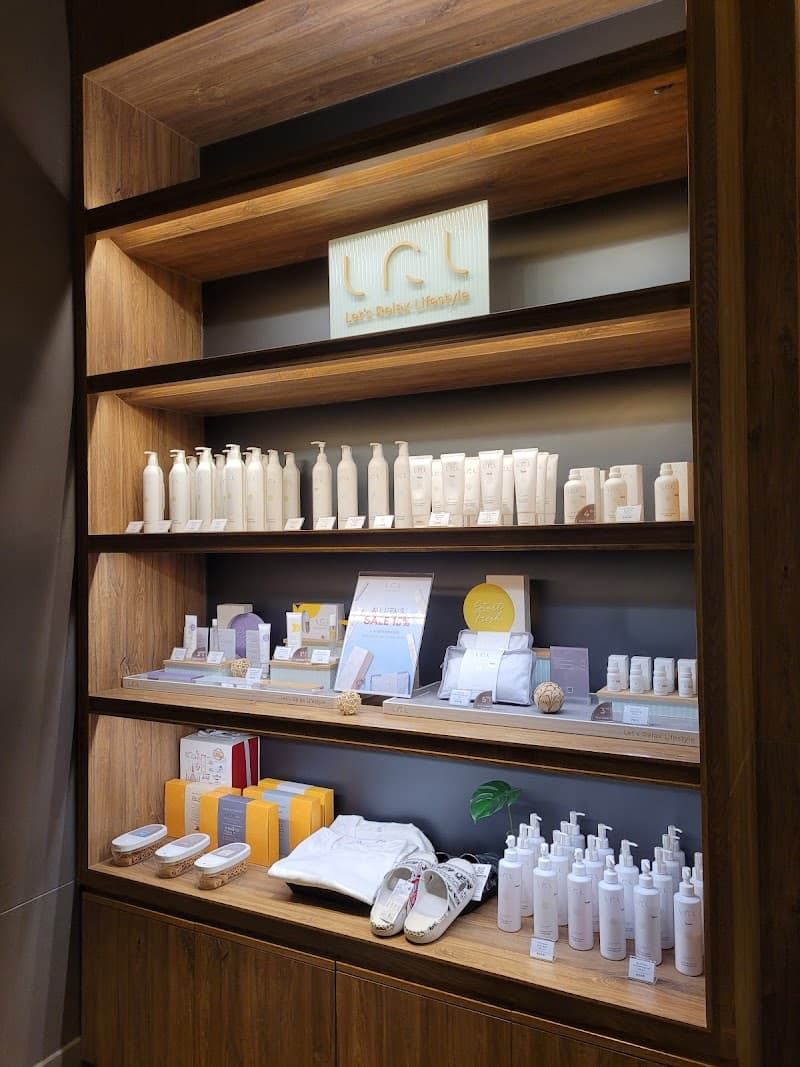 Let's Relax Spa - Mahanakhon CUBE