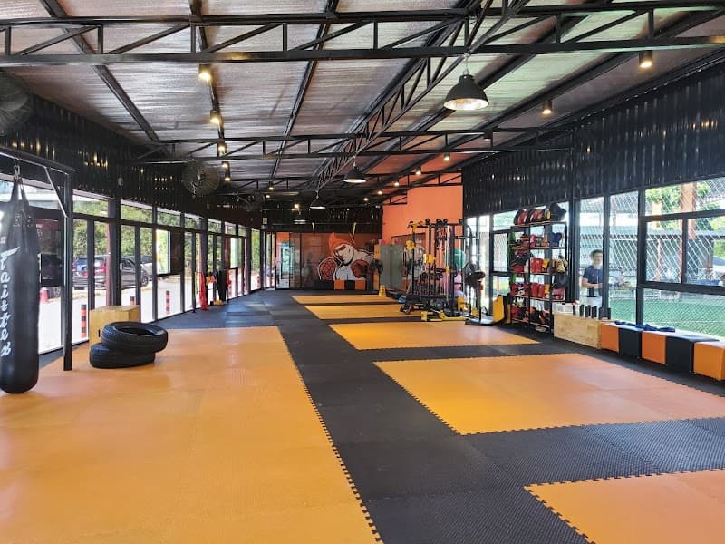 หมัดเด็ดมวยไทยยิม MATDET Muay Thai Gym