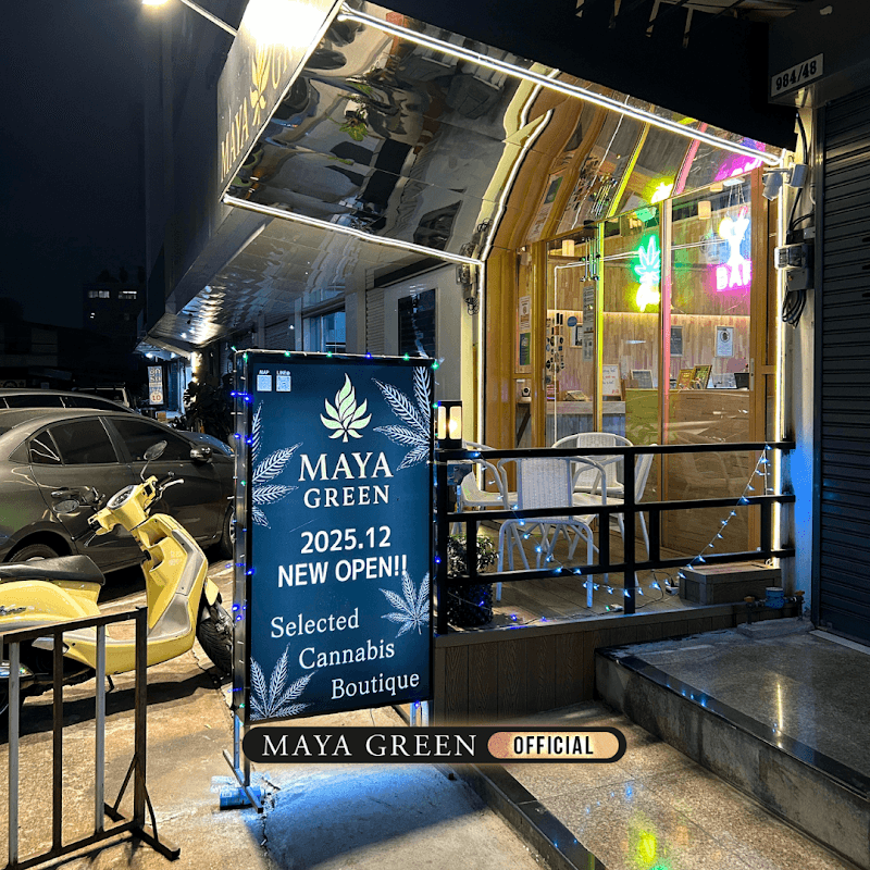 MAYA GREEN@Selected Cannabis Boutique