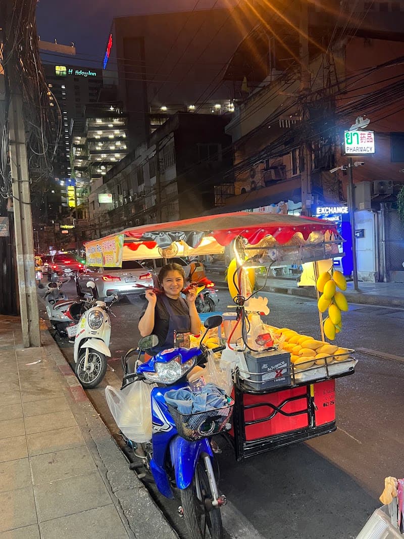 Meanny's mango and sticky rice