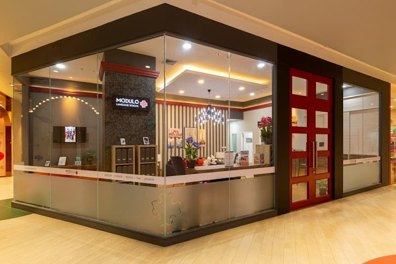 Modulo Language School - Icon Siam