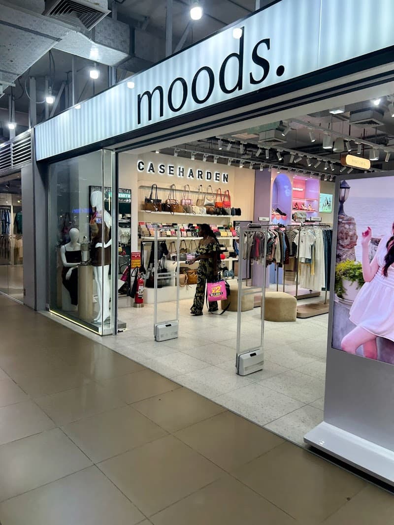 moods siam square one