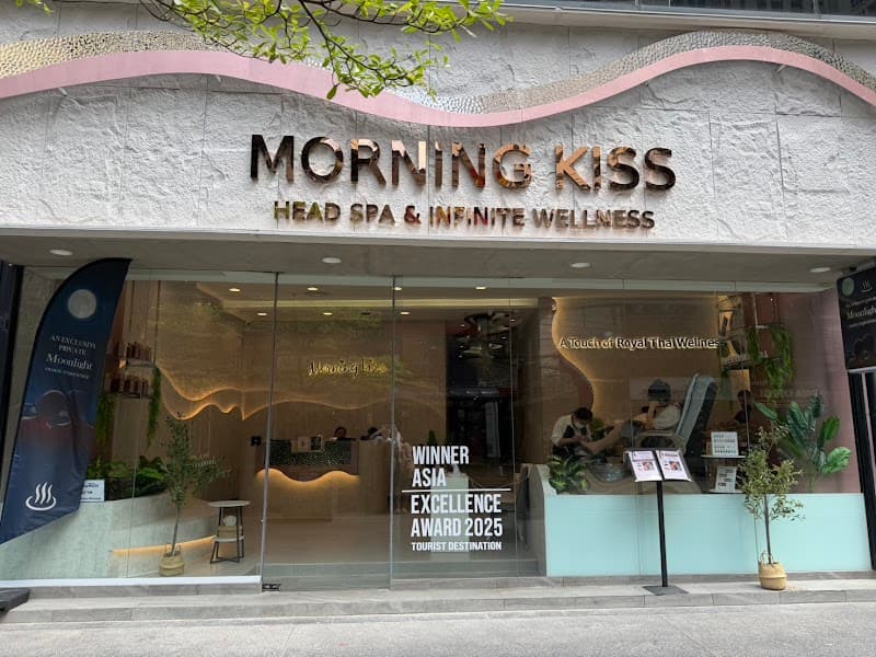 Morning Kiss Blissful Head Spa Private Onsen Bangkok Nail salon Manicure