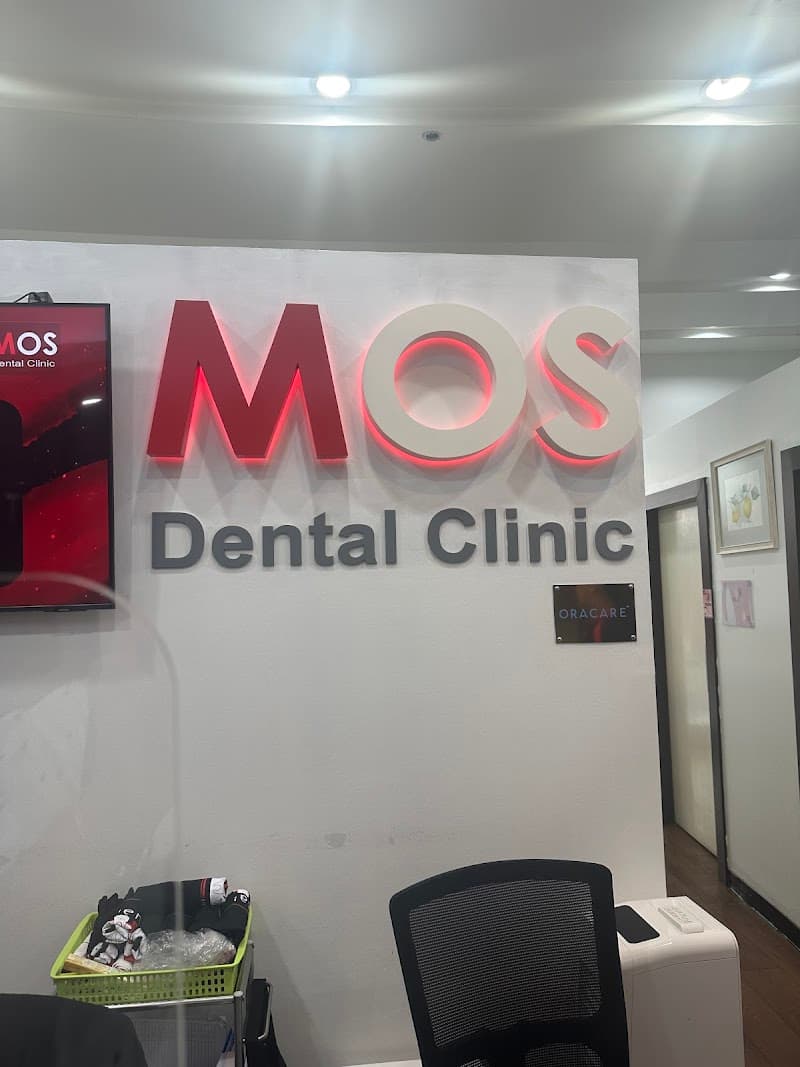 MOS Dental Clinic Interchange Asok