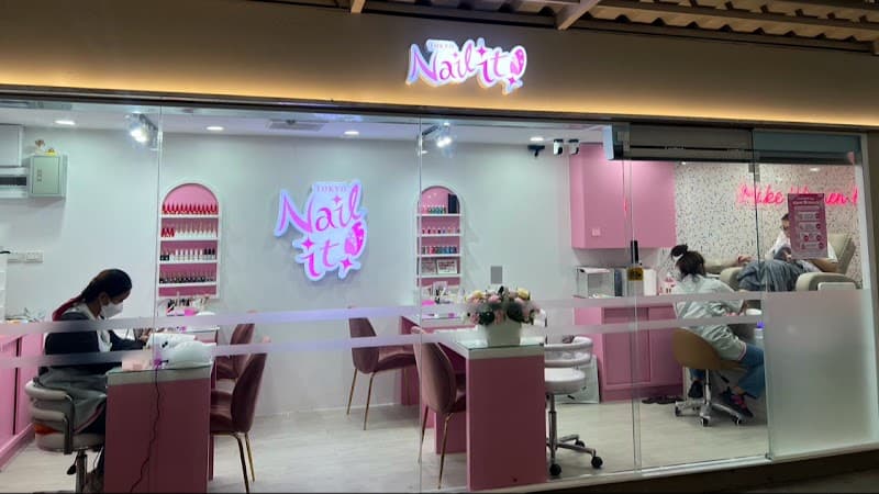 Nail it ! Tokyo BTS National Stadium