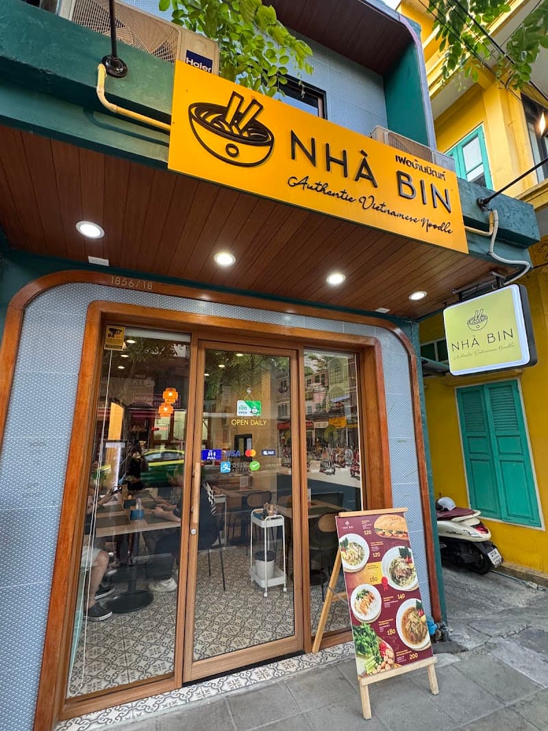 NHA BIN @ Charoenkrung - เฝอบ้านบินห์ ณ. เจริญกรุง