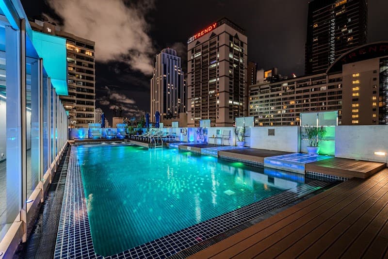 Night Hotel Bangkok - Sukhumvit 15