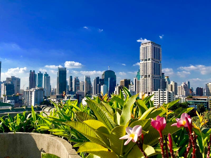 NT Place Sukhumvit Suites