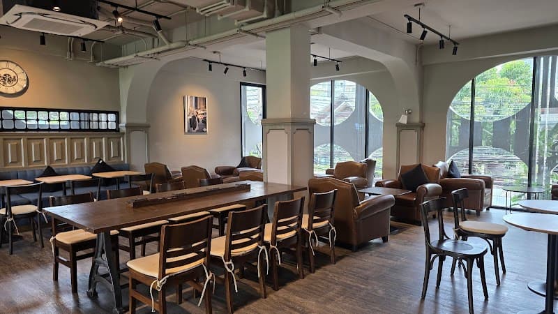 Oasis Coffee Huai Khwang