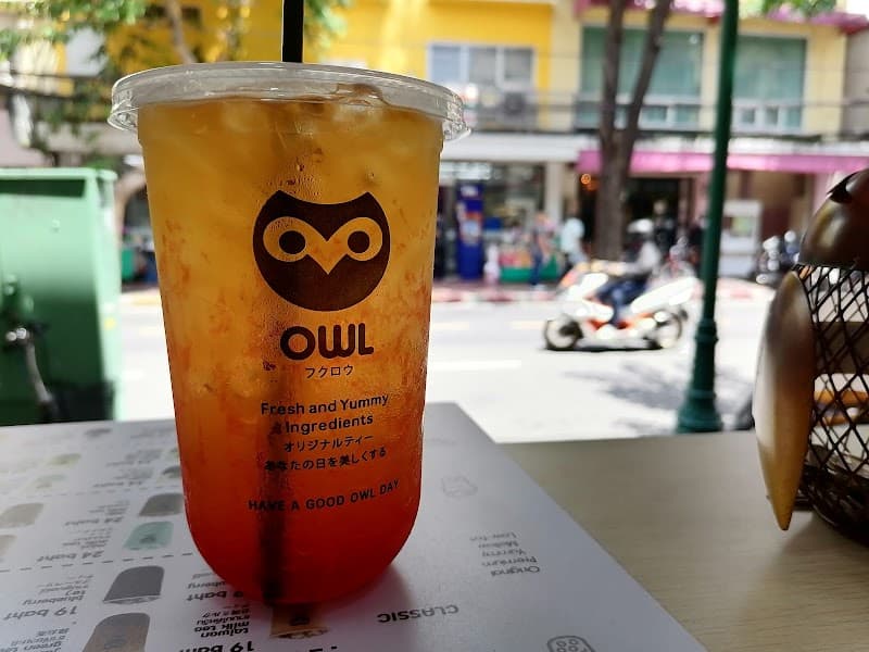 OWL CHA SAO CHING CHA อาวน์ชา เสาชิงช้า