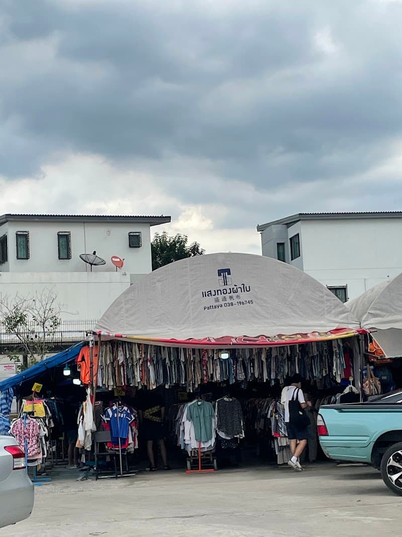 Pattavikorn Market New Project