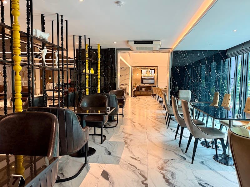 ร้านพิเศษ สาขากรุงเทพ Piset Restaurant Bangkok