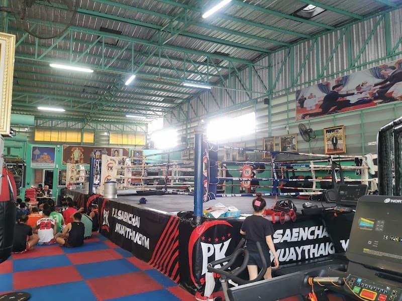 PK. Saenchai Muay Thai Gym