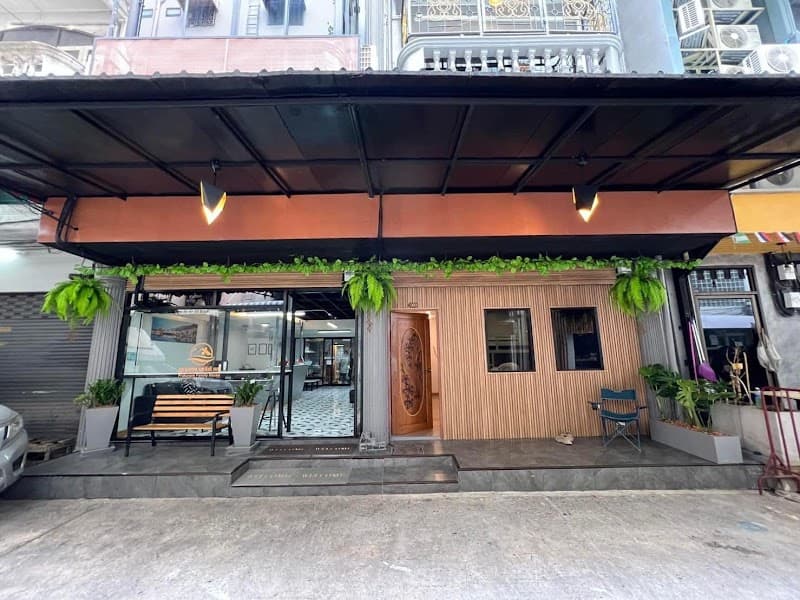 Pratunam Family House 2