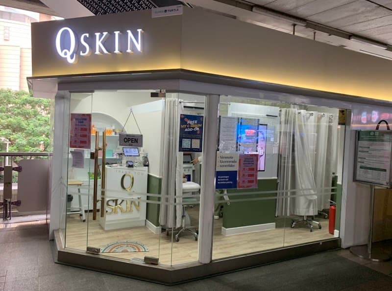 Q Skin Facial Spa (BTS Chong Nonsi)