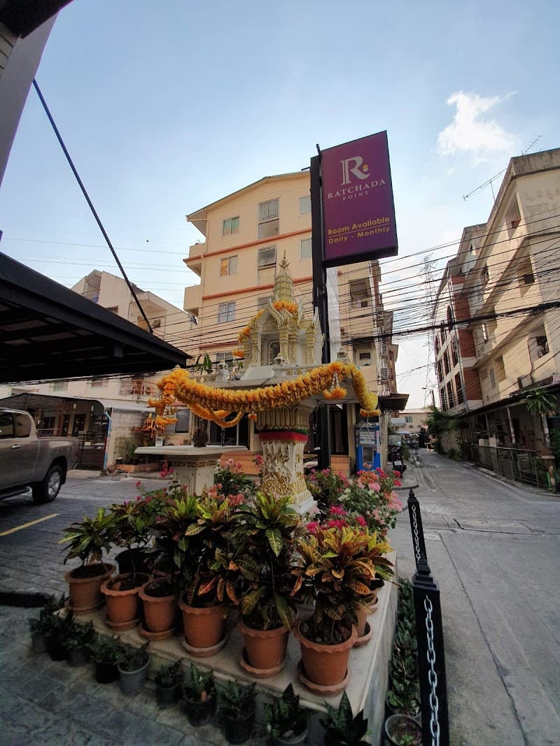 RATCHADA POINT HOTEL