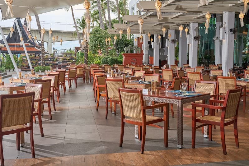 Riverside Terrace Anantara Riverside Bangkok