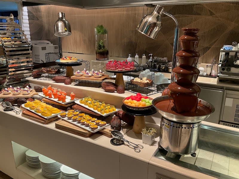 Romsai All-day International Restaurant