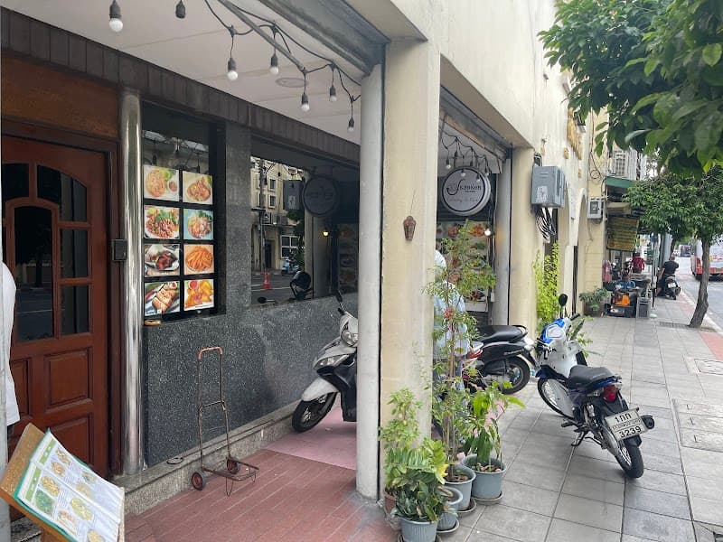 Rosaroi PhraNakhon รสอร่อย พระนคร