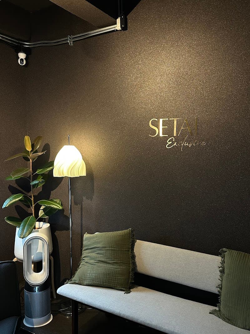 Setai Exclusive Chidlom - นวดหน้าญี่ปุ่น